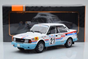 Skoda 130 LR #21 L. Krecek / B. Motl Rally Acropolis 1986 IXO 1:18 18RMC157A メタル - 画像 6/6