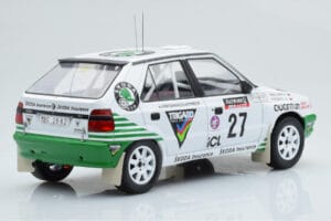 Skoda Felicia #27 P. Sibera / P. Gross Rally RAC Lombard 1995 IXO 1:18 18RMC148 メタル - 画像 2/6