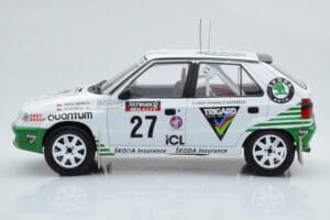 Skoda Felicia #27 P. Sibera / P. Gross Rally RAC Lombard 1995 IXO 1:18 18RMC148 メタル - 画像 3/6