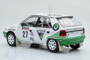 Skoda Felicia #27 P. Sibera / P. Gross Rally RAC Lombard 1995 IXO 1:18 18RMC148 メタル - 画像 5/6