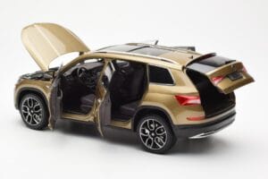 Skoda Kodiaq ゴールド FAW 1:18 ZSX000001GOL メタル - 画像 5/8