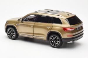 Skoda Kodiaq ゴールド FAW 1:18 ZSX000001GOL メタル - 画像 7/8