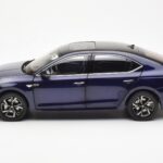 Skoda Octavia Pro ブルー FAW 1:18 - image 4 of 8