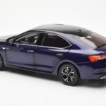 Skoda Octavia Pro ブルー FAW 1:18 - image 7 of 8