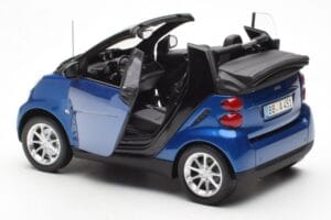 Smart Fortwo 451 カブリオ ブルー & ブラック Minichamps 1:18 150036330 メタル - 画像 5/8