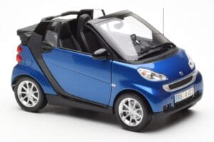 Smart Fortwo 451 カブリオ ブルー & ブラック Minichamps 1:18 150036330 メタル - 画像 6/8