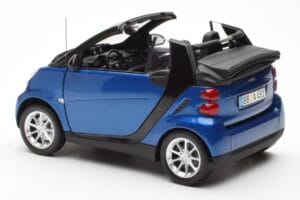 Smart Fortwo 451 カブリオ ブルー & ブラック Minichamps 1:18 150036330 メタル - 画像 7/8