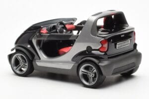 Smart Fortwo Crossblade カブリオレ シルバー ブラック Kyosho 1:18 13440 メタル - 画像 5/6