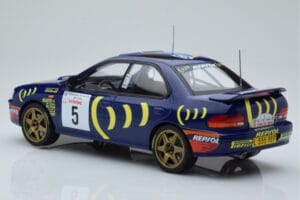 Subaru Impreza 555 #5 C. Sainz / L. Moya Tour de Corse 1995 IXO 1:18 18RMC063A メタル - 画像 5/6