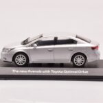 Toyota Avensis T270 シルバー Minichamps 1:43