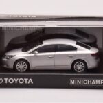 Toyota Avensis T270 シルバー Minichamps 1:43 - image 4 of 4