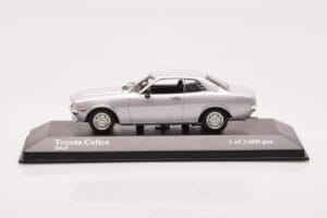 Toyota Celica A20 シルバー Minichamps 1:43