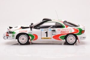 Toyota Celica Turbo 4WD ST185 #1 J. Kankkunen / J. Piironen Safari Rally 1993 IXO 1:18 18RMC150A メタル - 画像 3/6