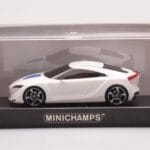Toyota FT-HS ホワイト Minichamps 1:43 - image 4 of 4
