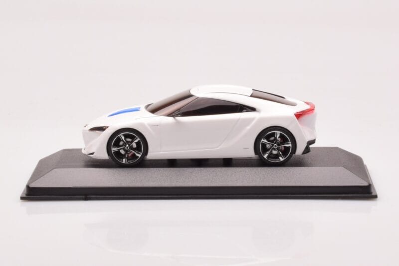 Toyota FT-HS ホワイト Minichamps 1:43