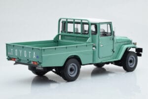 Toyota Land Cruiser 40 4x4 Pickup グリーン Kyosho 1:18 08958FG メタル - 画像 4/8