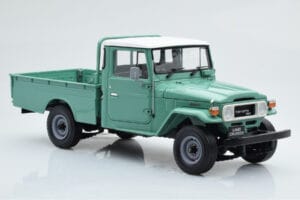 Toyota Land Cruiser 40 4x4 Pickup グリーン Kyosho 1:18 08958FG メタル - 画像 6/8