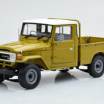 Toyota Land Cruiser 40 4x4 Pickup オリーブ Kyosho 1:18