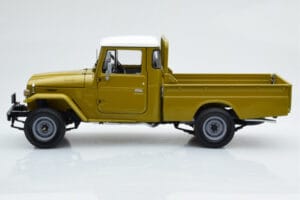 Toyota Land Cruiser 40 4x4 Pickup オリーブ Kyosho 1:18 08958K メタル - 画像 5/8