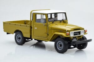 Toyota Land Cruiser 40 4x4 Pickup オリーブ Kyosho 1:18 08958K メタル - 画像 6/8