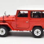 Toyota Land Cruiser FJ40 Van レッド Kyosho 1:18 - image 4 of 8