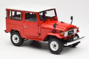 Toyota Land Cruiser FJ40 Van レッド Kyosho 1:18 08971R メタル - 画像 6/8