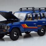 Toyota Land Cruiser 60 ブルー オプションパーツ付き Kyosho 1:18 - image 2 of 11