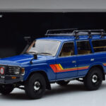 Toyota Land Cruiser 60 ブルー オプションパーツ付き Kyosho 1:18 - image 11 of 11