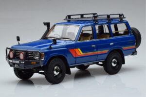 Toyota Land Cruiser 60 ブルー オプションパーツ付き Kyosho 1:18