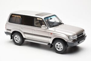 Toyota Land Cruiser HDJ80 ベージュ メタリック Otto 1:18 OT438 レジン - 画像 4/6