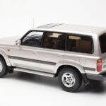 Toyota Land Cruiser HDJ80 ベージュ メタリック Otto 1:18 - image 5 of 6