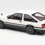 Toyota Sprinter Trueno AE86 ホワイト Otto 1:18 - image 5 of 6