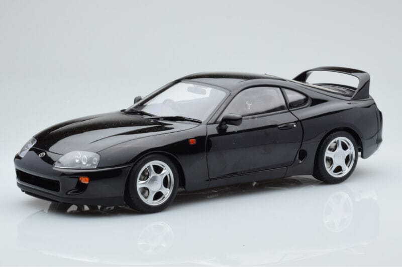 Toyota Supra A80 ブラック LCD 1:18