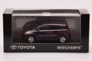 Toyota Urban Cruiser パープルメタリック Minichamps 1:43 403166963 メタル - 画像 4/4