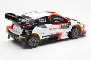 Toyota GR Yaris Rally1 #17 S. Ogier / V. Landais Safari Rally Kenya 2023 IXO 1:18 18RMC173A メタル - 画像 2/6