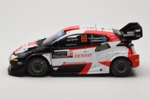 Toyota GR Yaris Rally1 #69 K. Rovanpera / J. Halttunen Rally Monte Carlo World Champion 2023 IXO 1:18 18RMC152B メタル - 画像 3/6