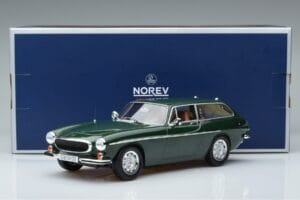 Volvo 1800 ES グリーン Norev 1:18 188720 メタル - 画像 7/7