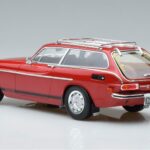 Volvo 1800 ES レッド Norev 1:18 188723 メタル - image 6 of 7