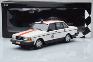 Volvo 240 GL ポリス ベルギー Minichamps 1:18 155171492 メタル - 画像 6/6