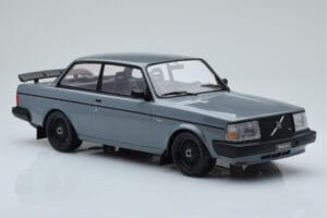Volvo 240 Turbo グレー IXO 1:18 18CMC089 メタル - 画像 4/6