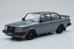 Volvo 240 Turbo グレー IXO 1:18