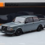 Volvo 240 Turbo グレー IXO 1:18 - image 6 of 6