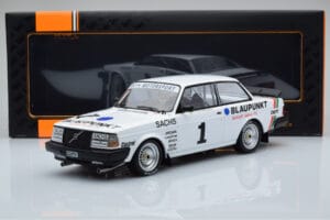 Volvo 240 Turbo IPS Racing Blaupunkt #1 P. Stureson DTM Zolder 1986 IXO 1:18 18RMC106 メタル - 画像 6/6