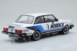 Volvo 240 Turbo Nordica #1 J. Cecotto / A. Olafsson ETCC Brno 1986 IXO 1:18 18RMC087 メタル - 画像 2/6