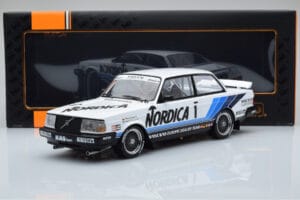 Volvo 240 Turbo Nordica #1 J. Cecotto / A. Olafsson ETCC Brno 1986 IXO 1:18 18RMC087 メタル - 画像 6/6