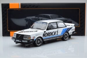 Volvo 240 Turbo Nordica #2 U. Granberg / T. Lindstrom ETCC Brno 1986 IXO 1:18 18RMC088 メタル - 画像 6/6