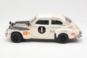 Volvo PV 544 Rally Revell 1:18 8922 メタル - 画像 4/8
