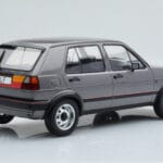 Volkswagen Golf GTI Mk2 グレー MCG 1:18 - image 2 of 6