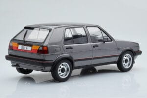 Volkswagen Golf GTI Mk2 グレー MCG 1:18 MCG18390 メタル - 画像 2/6