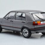 Volkswagen Golf GTI Mk2 グレー MCG 1:18 - image 5 of 6